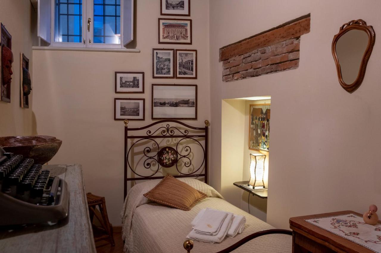 Ferienwohnung Ai Cinque Archi Verona Exterior foto